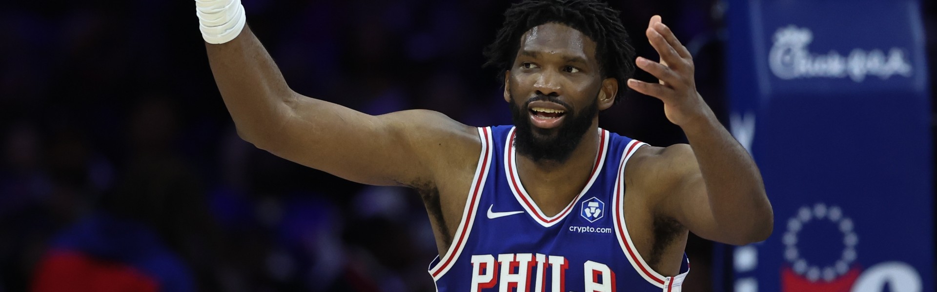 你才是蜂王？恩比德生涯对阵黄蜂21胜1负 场均30分 命中率57%