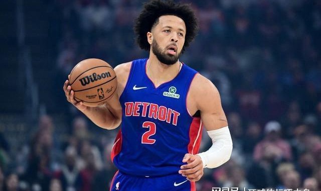 bob半岛体育-阿伦砍下21分4篮板 NBA常规赛太阳半场63-56领先活塞